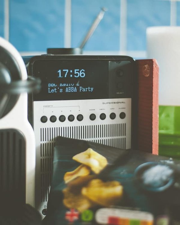 What's the Role of AI in Enhancing the Personalization of Digital Radio Content?